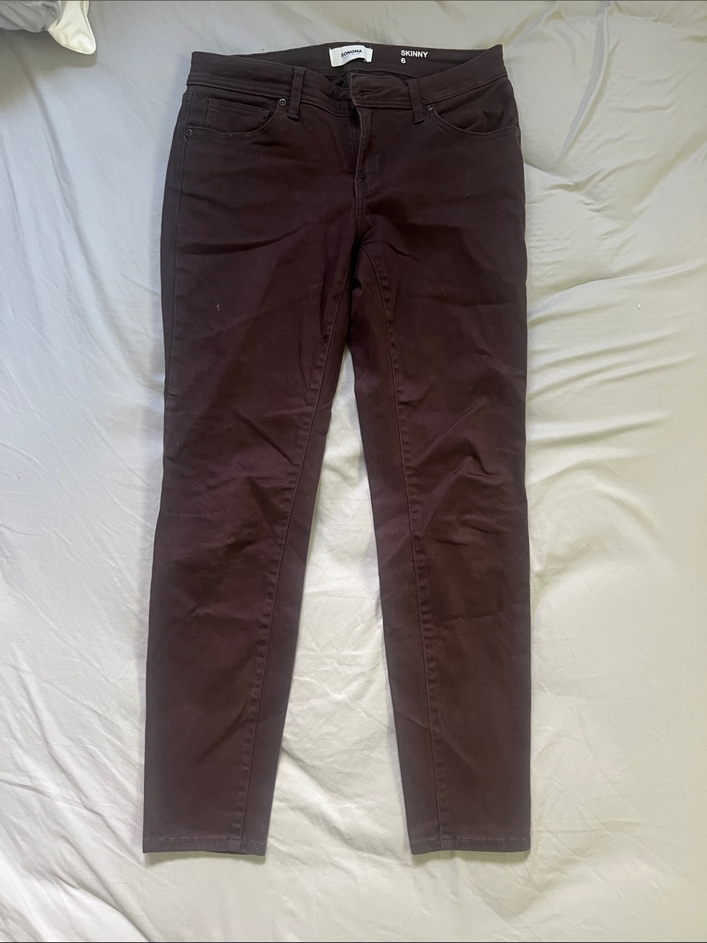 Skinny Pants in Dark Brown